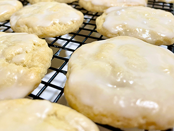 iced-lemon-sourdough-sugar-cookie